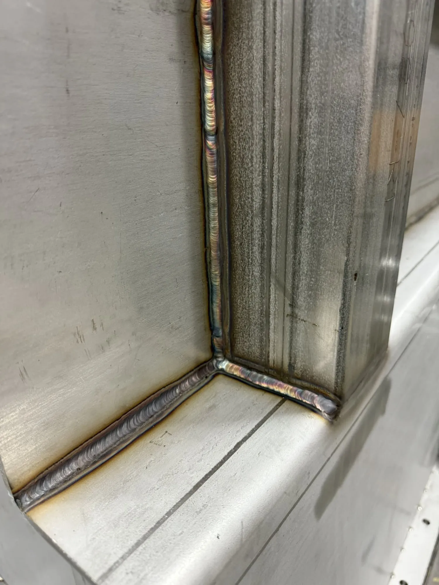 weld heat tint or oxide scale to be removed with pickling and passivation