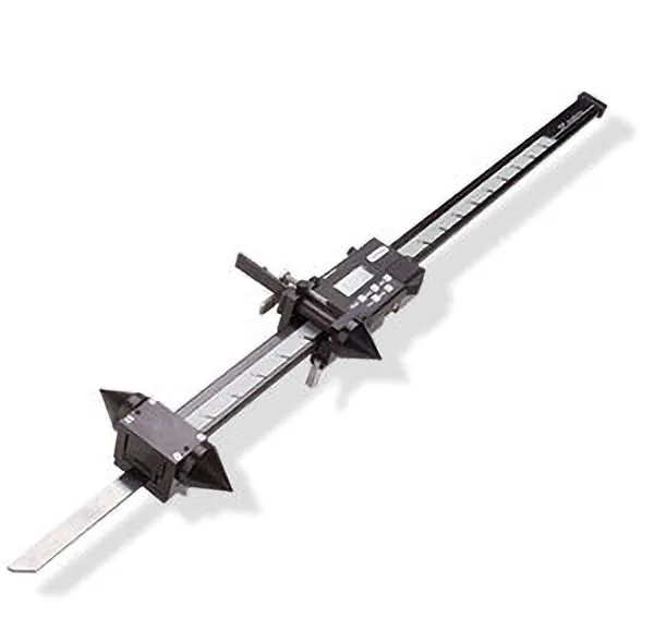 The VersaGage, the handheld digital measuring instrument Northern Manufacturing invented in 1990